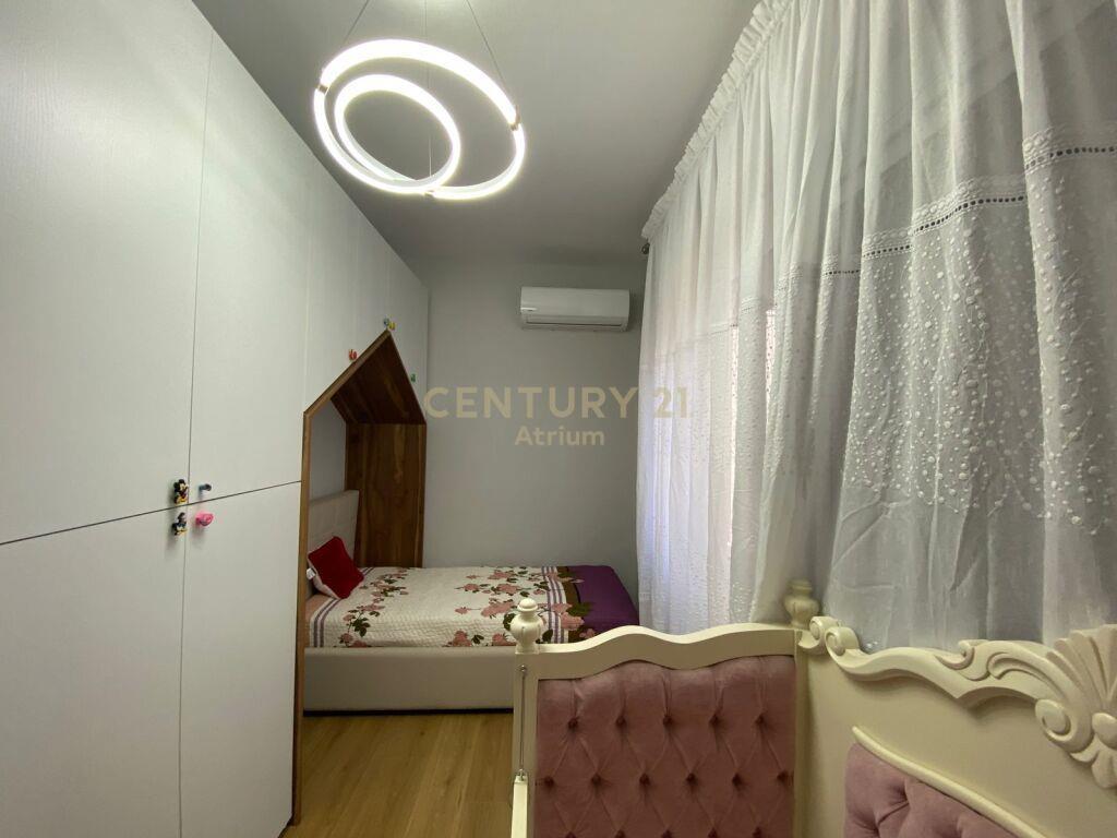 JEPET ME QIRA APARTAMENT 2 + 1 TEK OXHAKU !Atrium98034