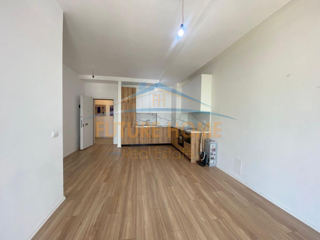 Shitet, Apartament 2+1+2, Kopshti Zoologjik,Tirane