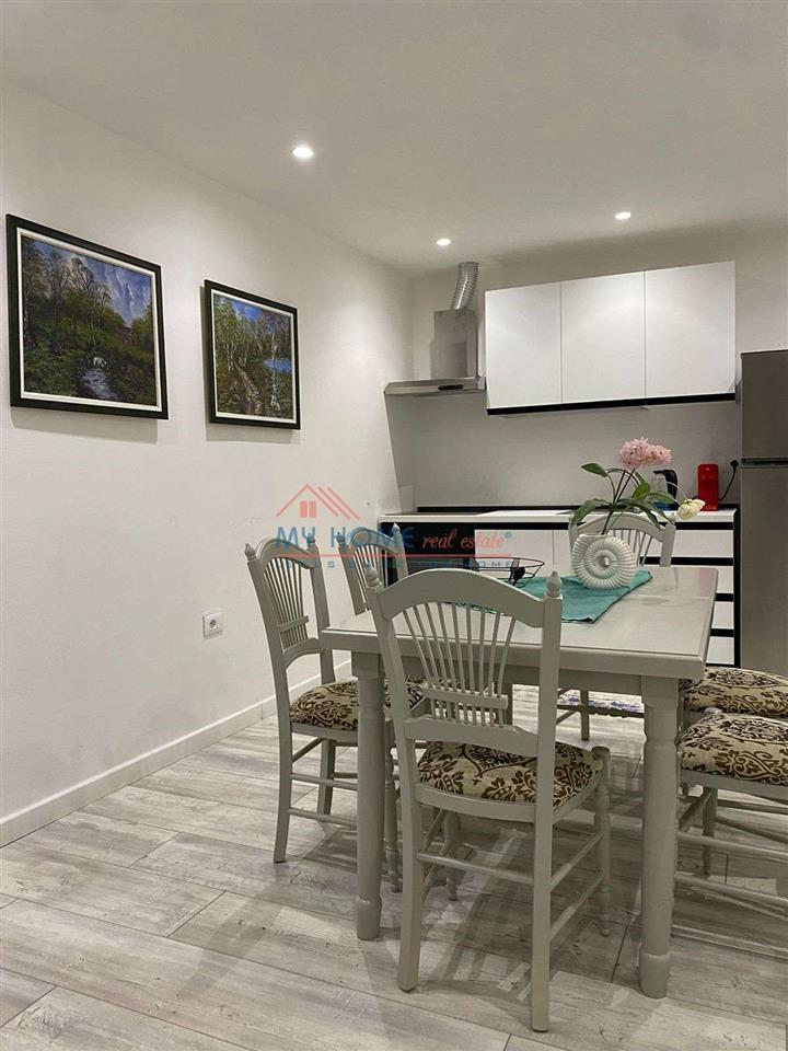 Apartament 2+1 Me Qira Myslym ShyriTirane