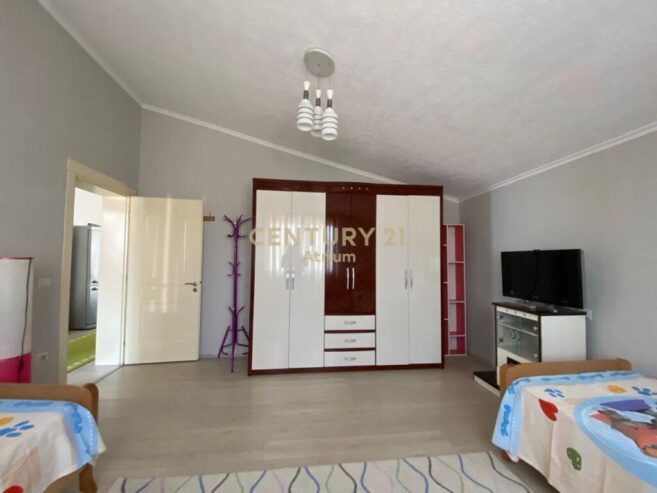 Qira Apartament 2+1 Materniteti i Ri 500 € 107 m2