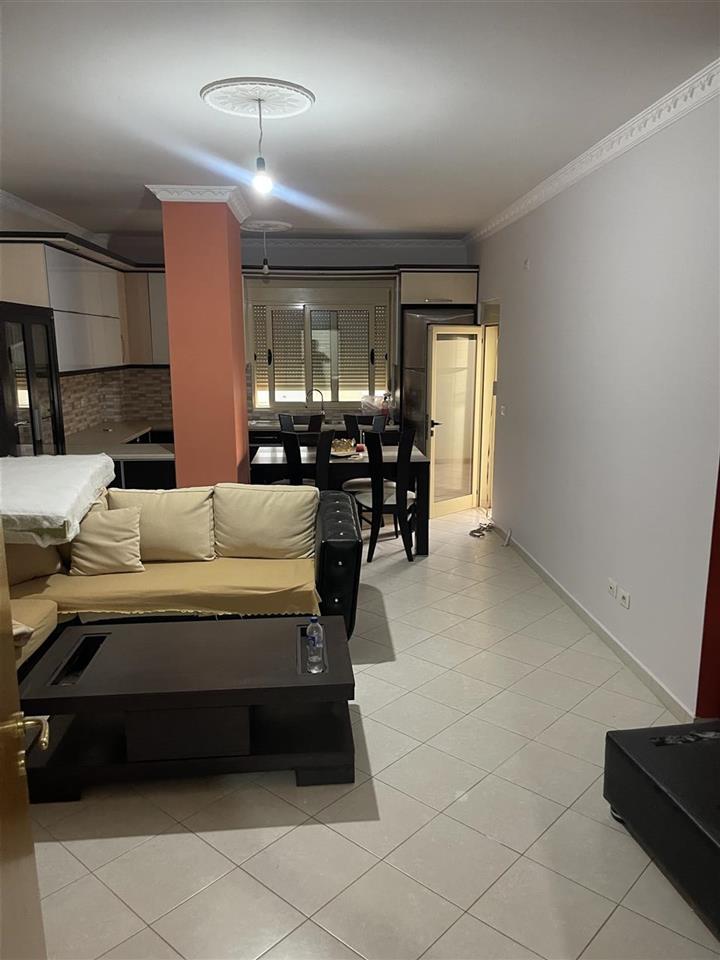 Apartament 3+1 16 prilli pallat i ri