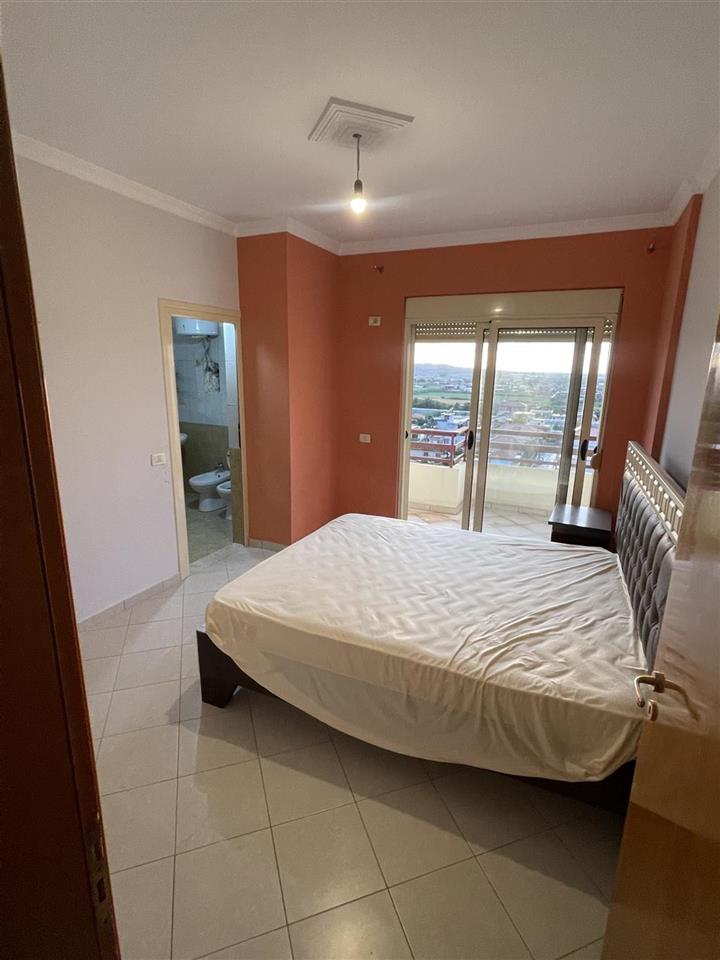 Apartament 3+1 16 prilli pallat i ri