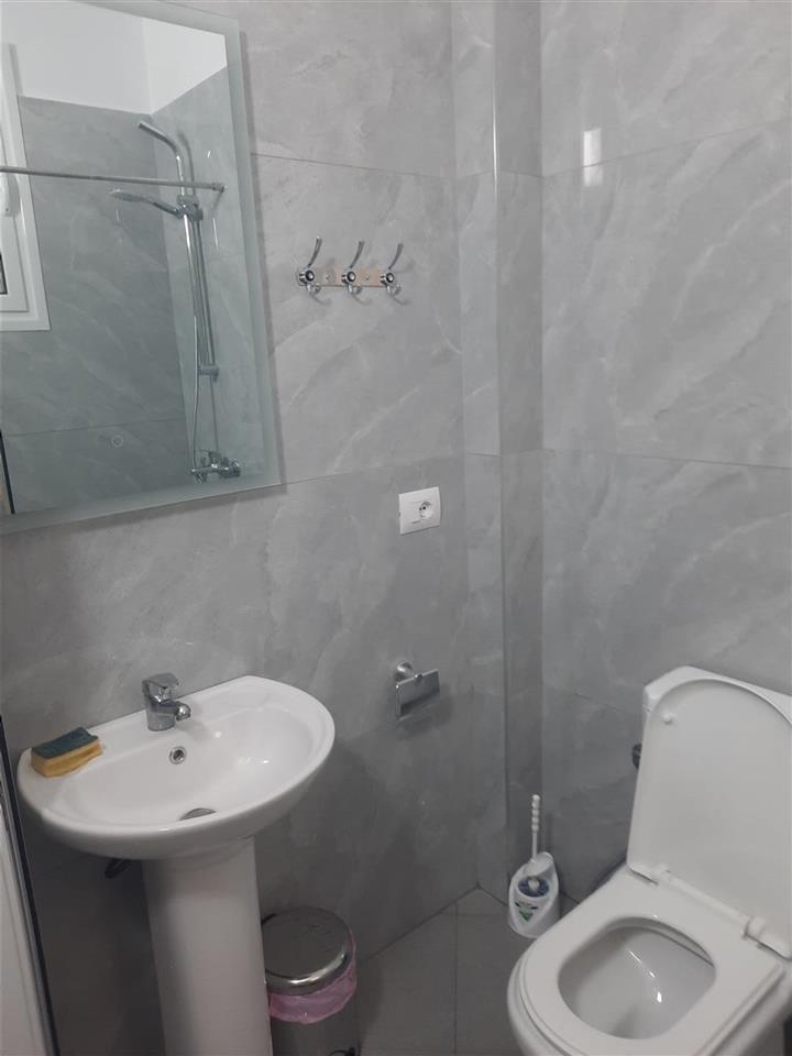 Dhoma plazhi Orikum ,3000 leke