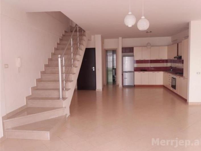 Ap Dublex tek Rezidenca Kodra e Diellit