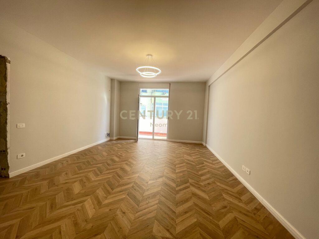 Kodra e Diellit, Shitet apartament 1+1 Neom99127