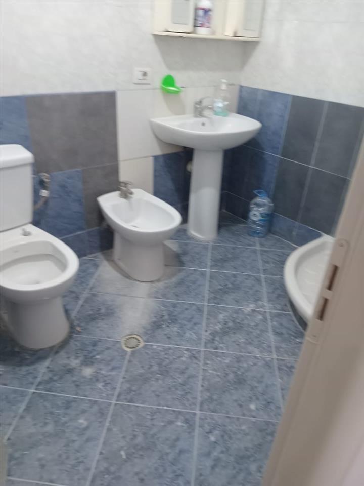 Apartament 2+1 me qera.