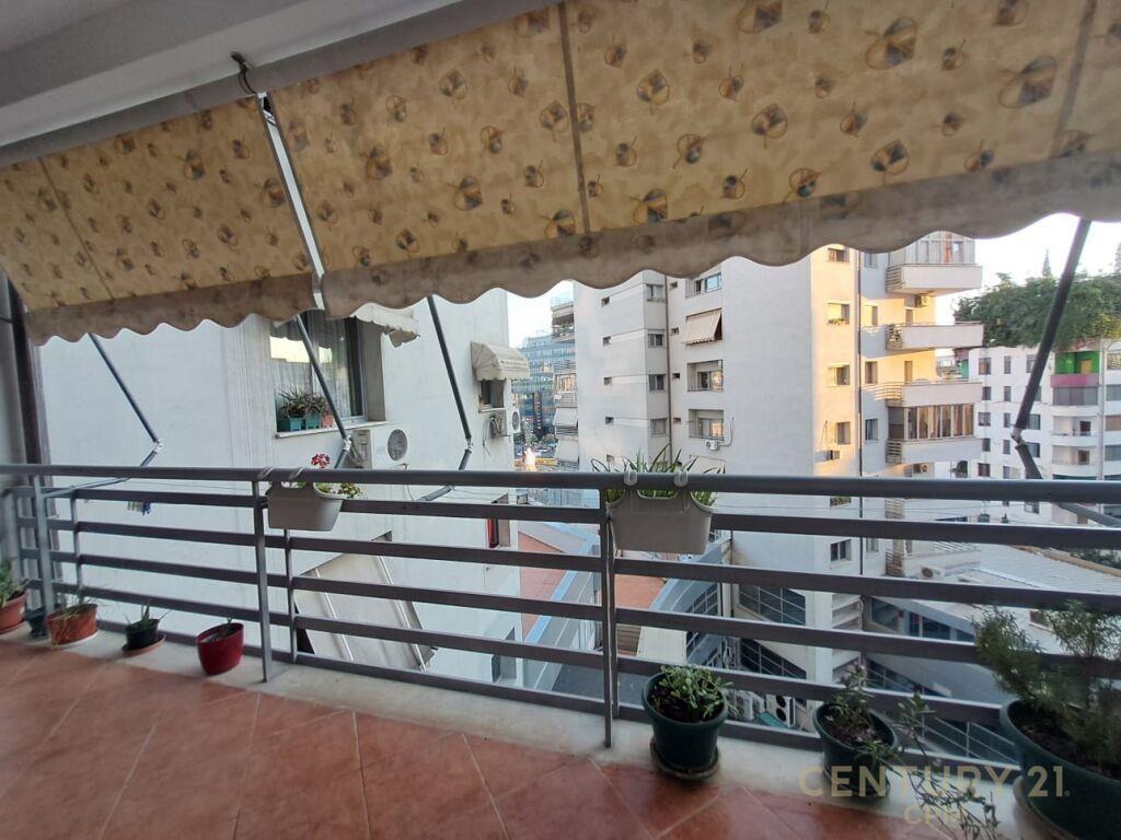 Apartament 2+1 me qira tek Zogu i Zi !bot96576
