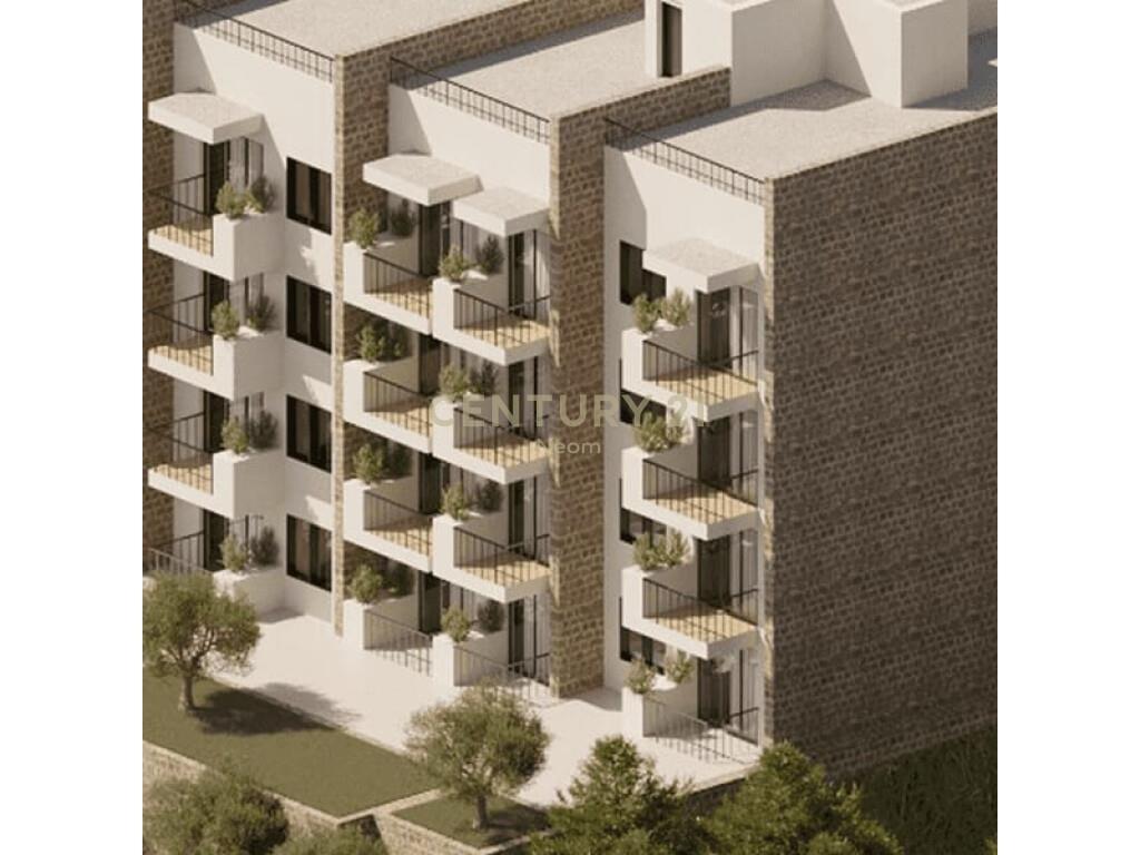 SHESIM APARTAMENT 1+1 NE SARANDE !!Neom97978