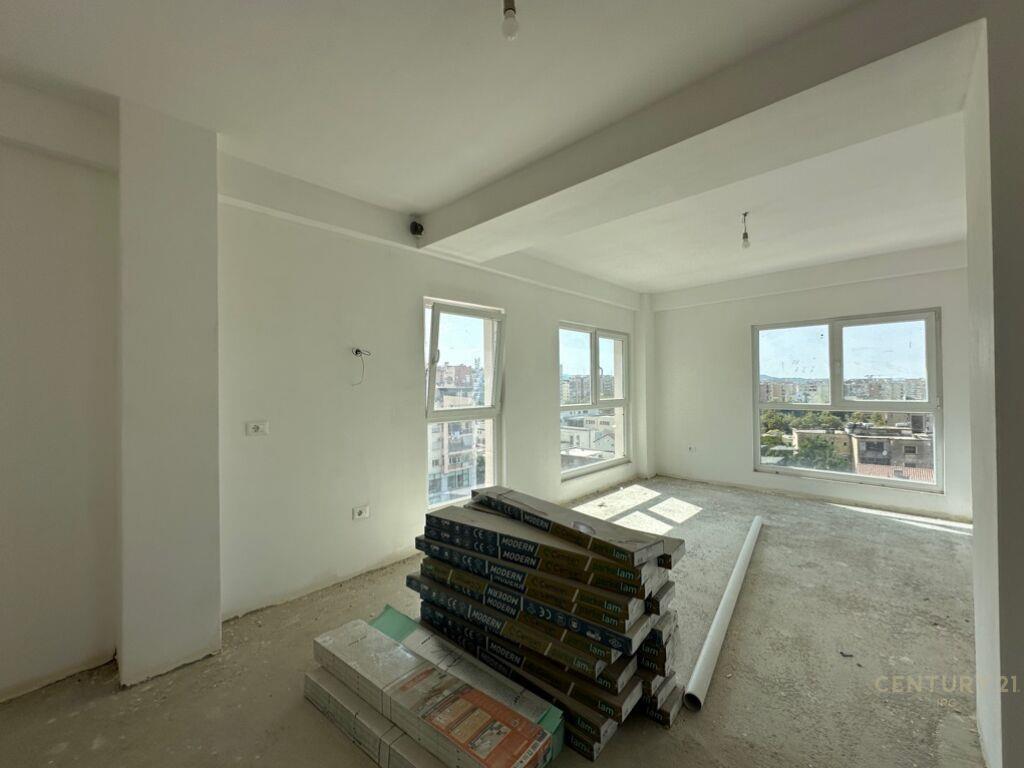 ShitetApartament 1+1 Laprake 108 000 € 60 m2