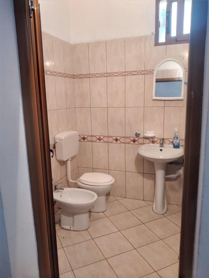 Shtepi pushimi 2+1+2 tek uji ftoht vlore parkim+internet