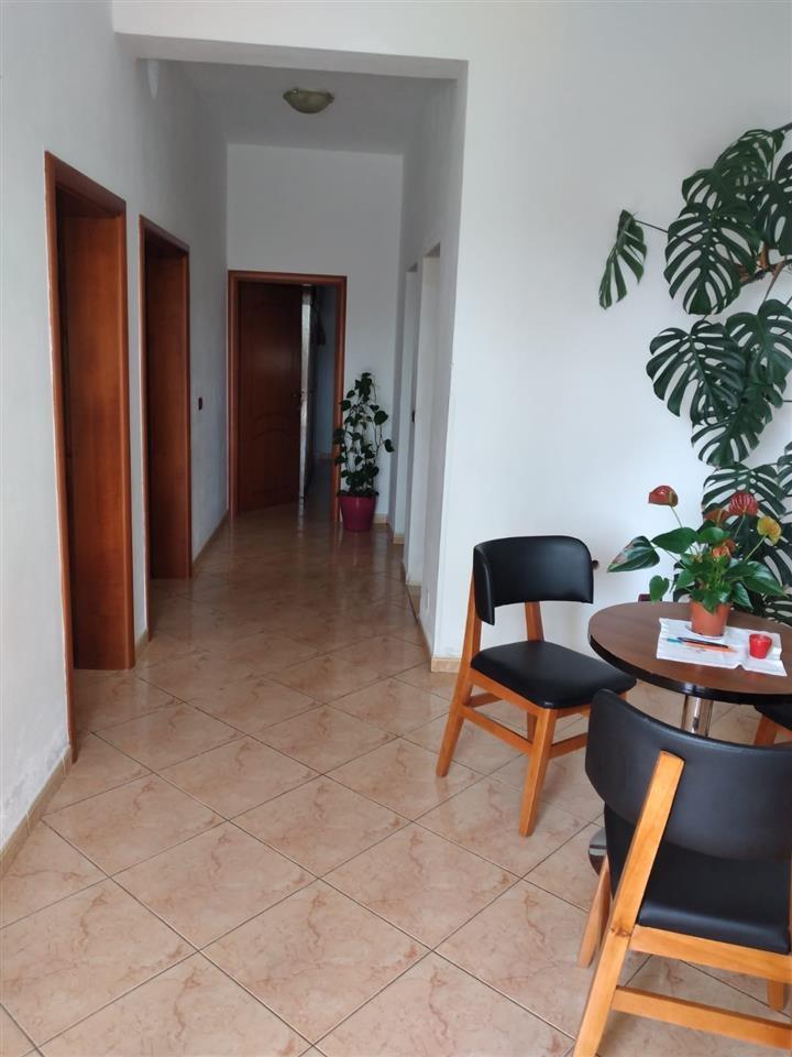 Shtepi pushimi 2+1+2 tek uji ftoht vlore parkim+internet