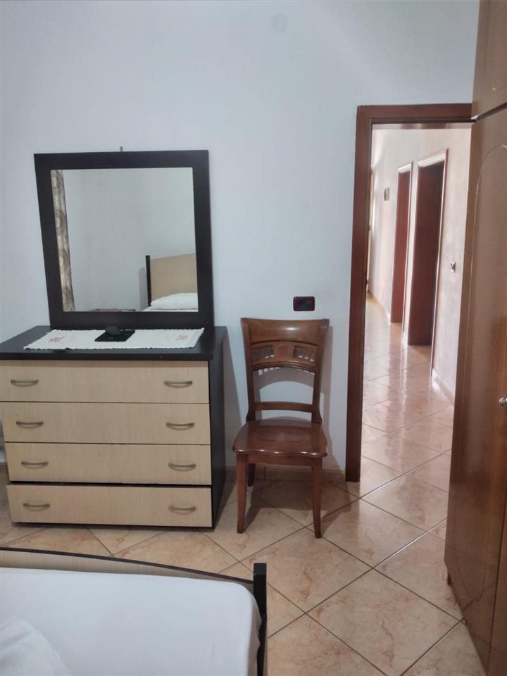 Shtepi pushimi 2+1+2 tek uji ftoht vlore parkim+internet