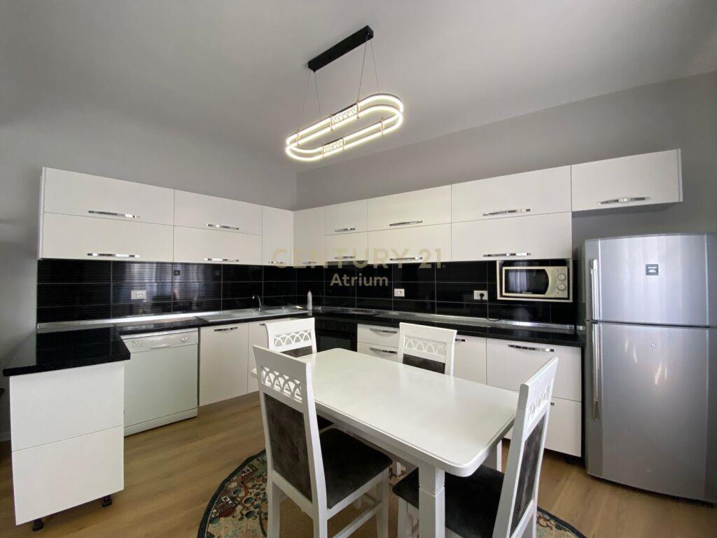 Qira Apartament 3+1 Oxhaku 700 € 90 m2