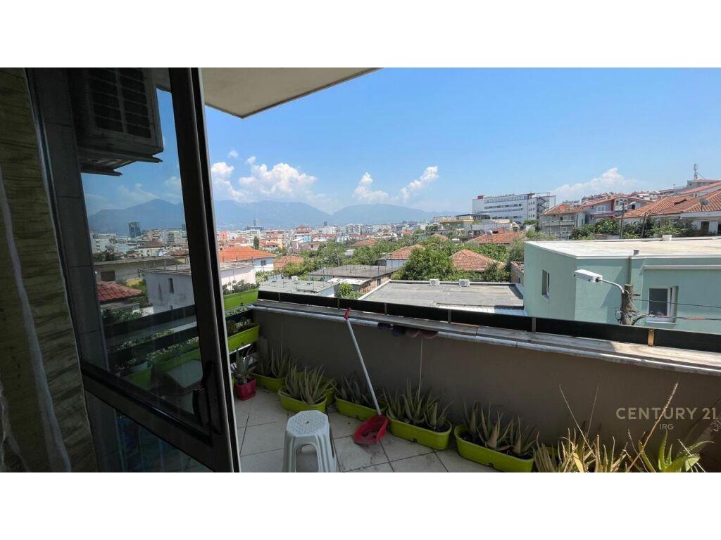 Qira Apartament 1+1 Selitë 420 € 85 m2