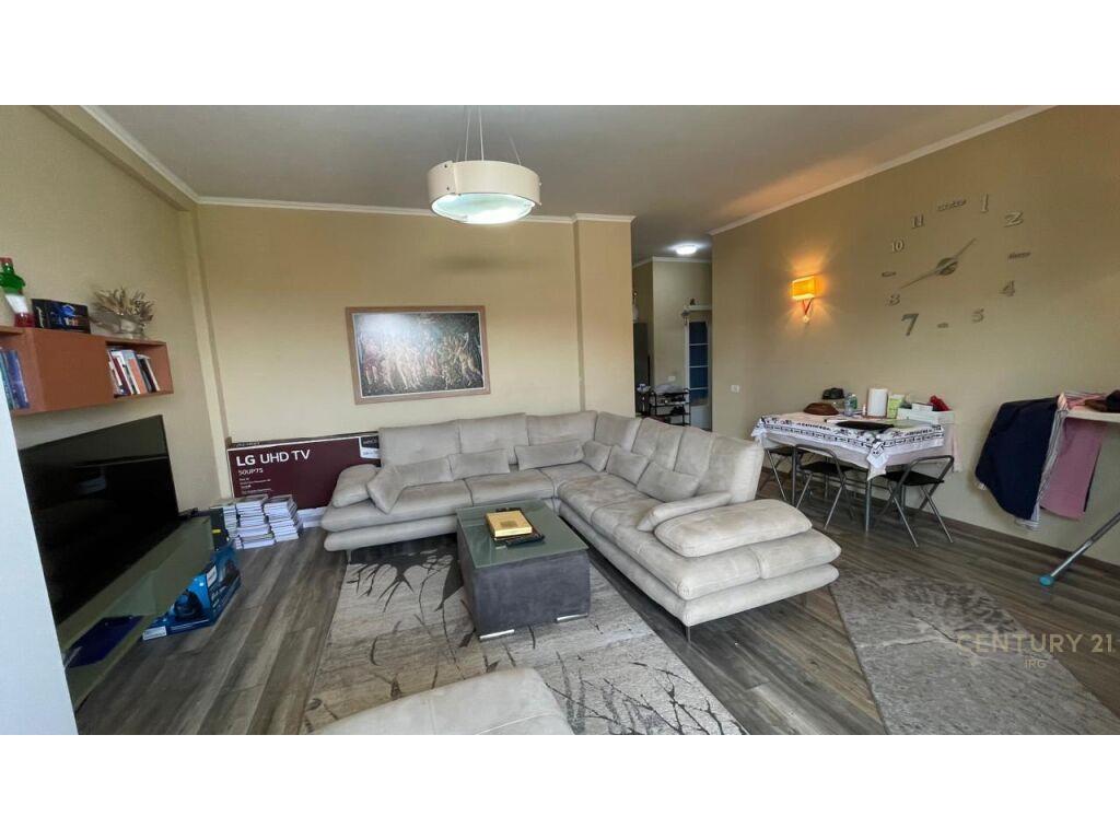 Qira Apartament 1+1 Selitë 420 € 85 m2