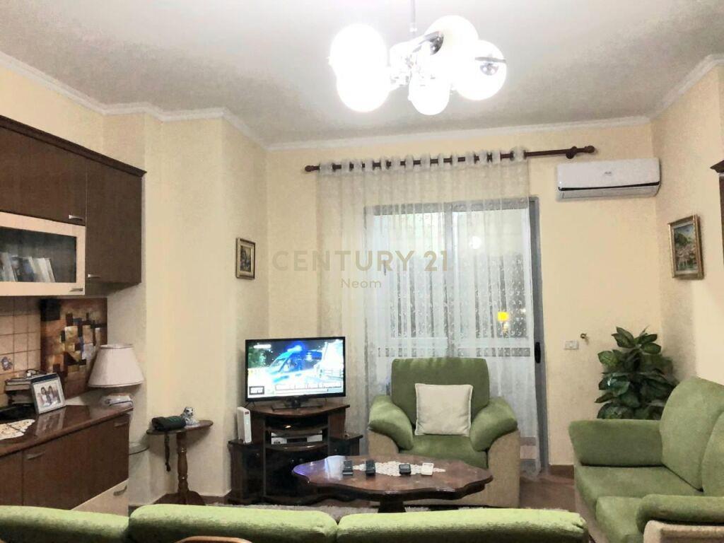 SHITET APARTAMENT 2+1 NE ASTIR Neom98184