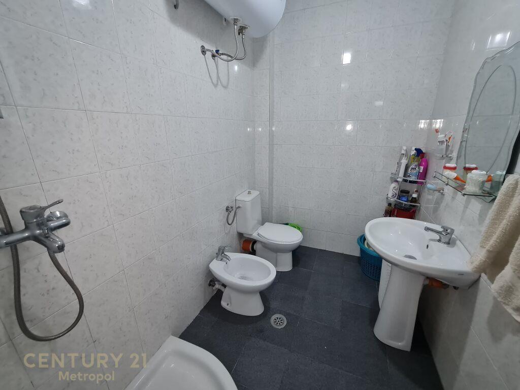 Shitet Apartament 1+1 Brryli 120 000 € 77 m2