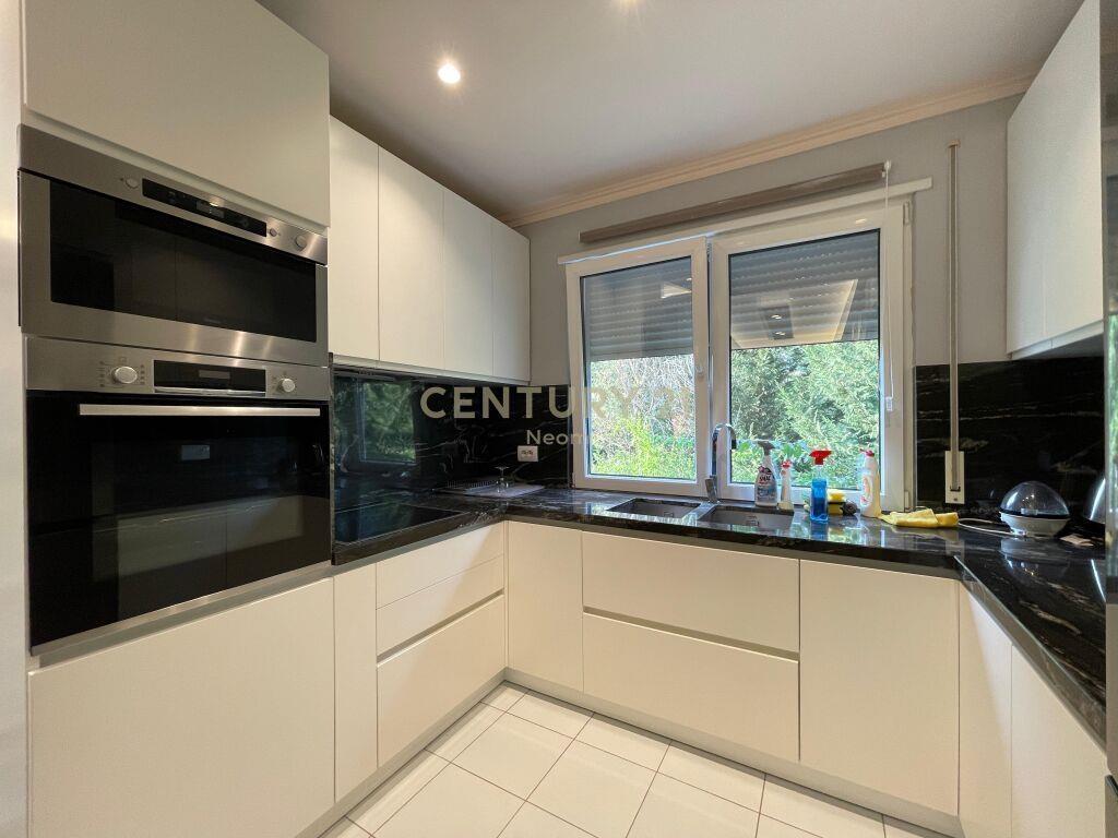 Qira Apartament 1+1+Post Parkimi TEG 700 € 85 m2