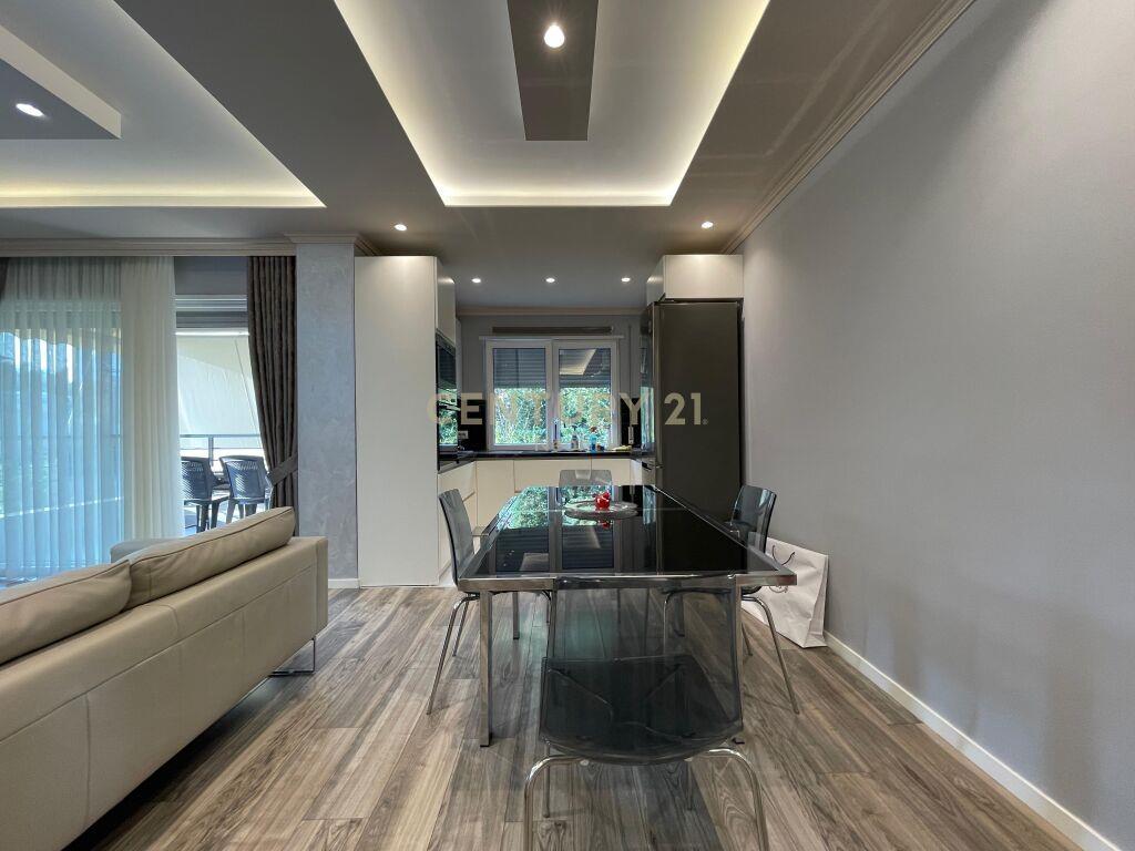 Qira Apartament 1+1+Post Parkimi TEG 700 € 85 m2