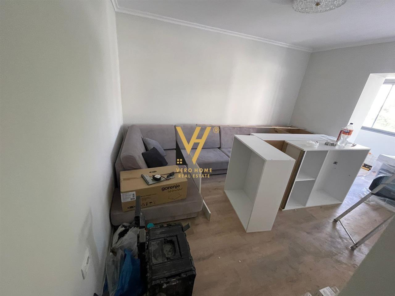 2+1 TE STADIUMI DINAMO 800 EURO