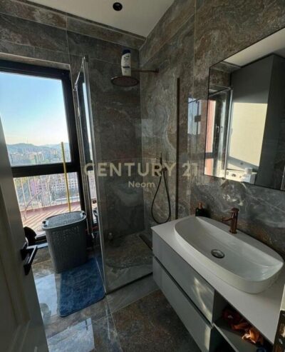 Shitet Apartament 2+1+Post Parkimi Rruga e Kavajes 350 000 €