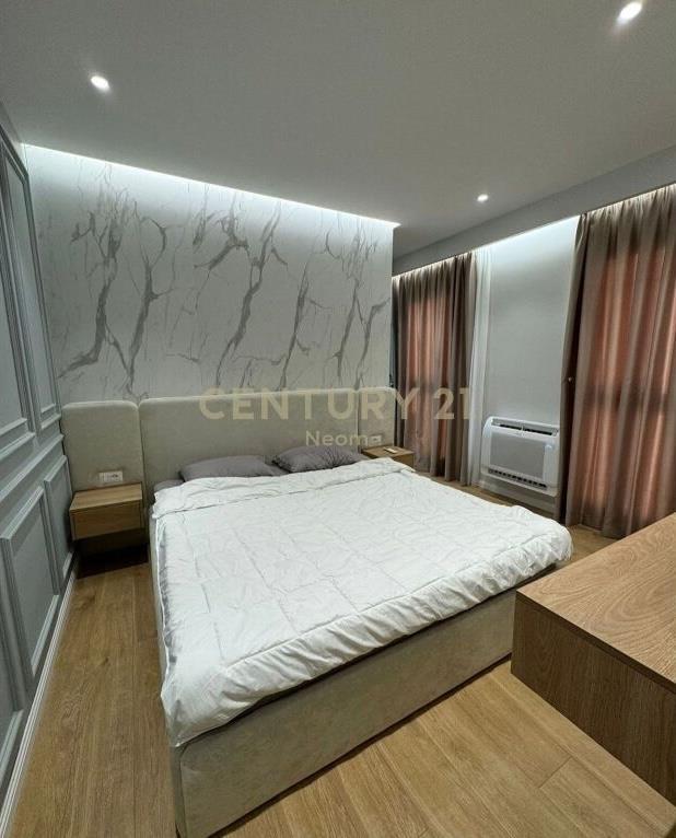 Shitet Apartament 2+1+Post Parkimi Rruga e Kavajes 350 000 €
