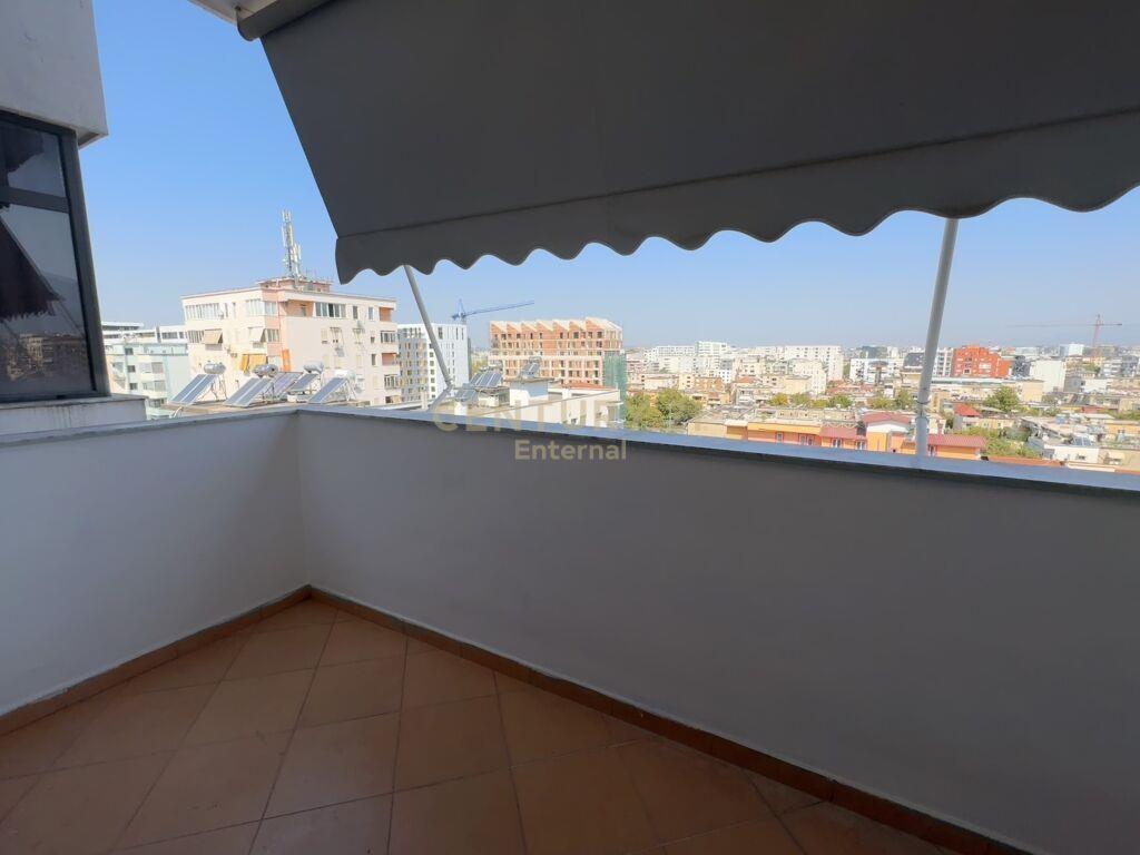 Qira Apartament 2+1 21 Dhjetori 650 € 100 m2