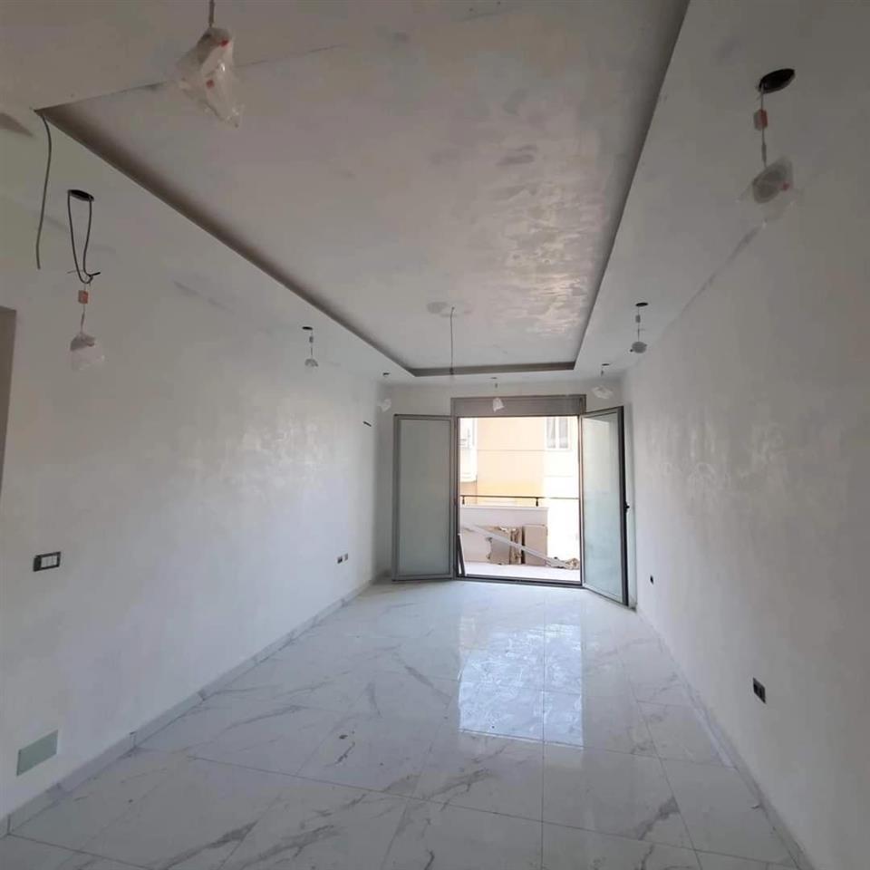 Apartament 1+1 Ne Bulevardin Vlore-Skele