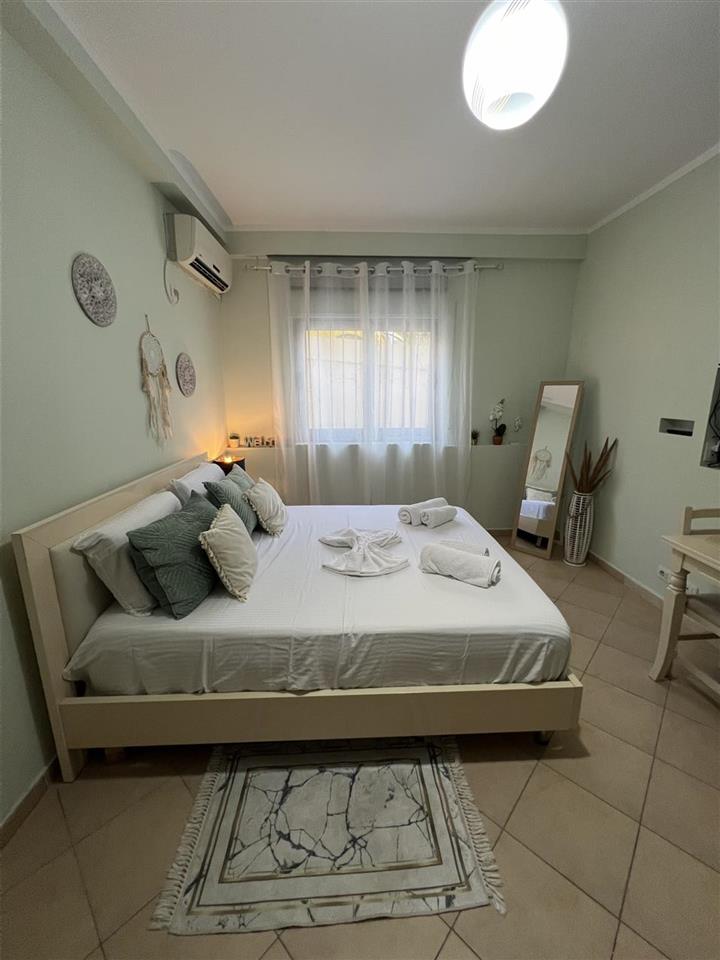 Garsoniere prane hotelit britania 30 m2