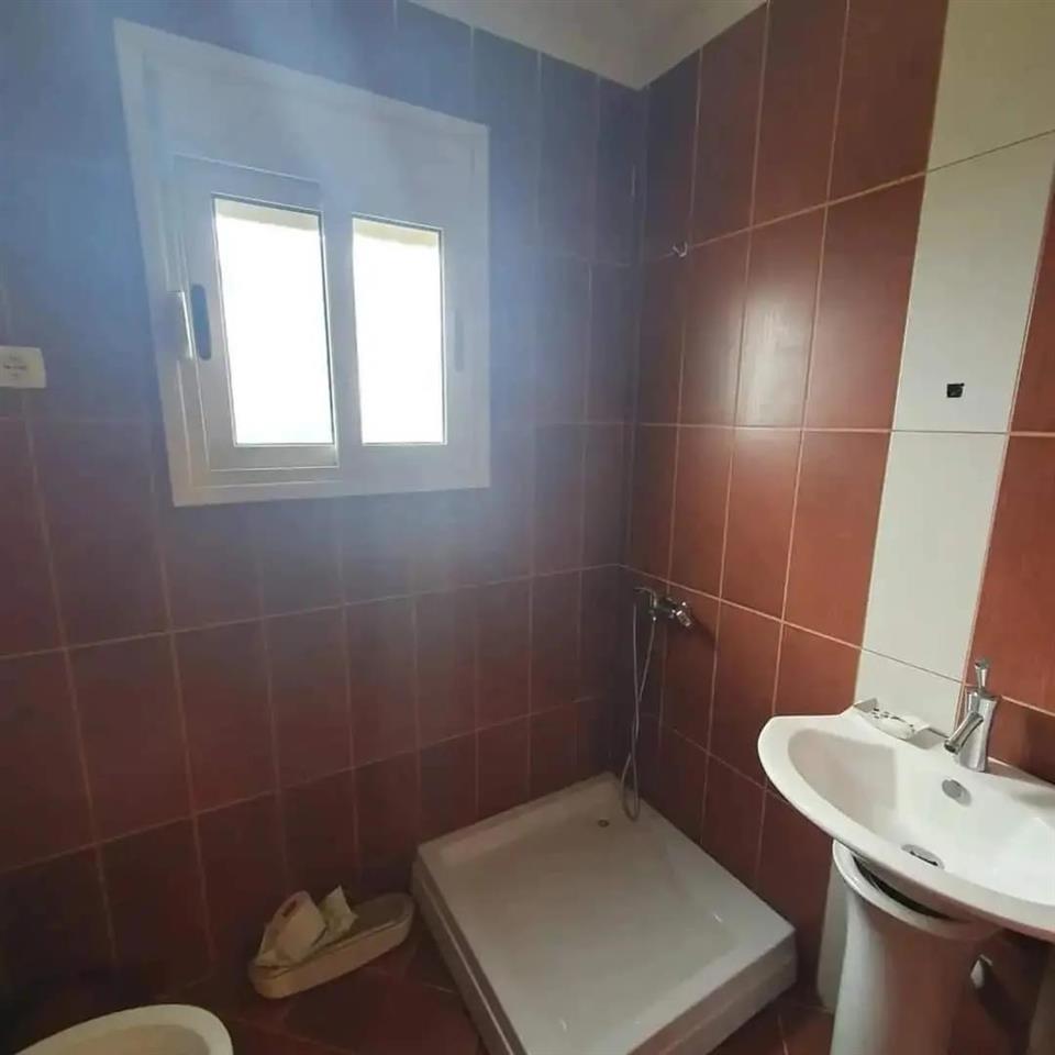 Apartament ne qera 2+1 plazhi i vjeter vlore