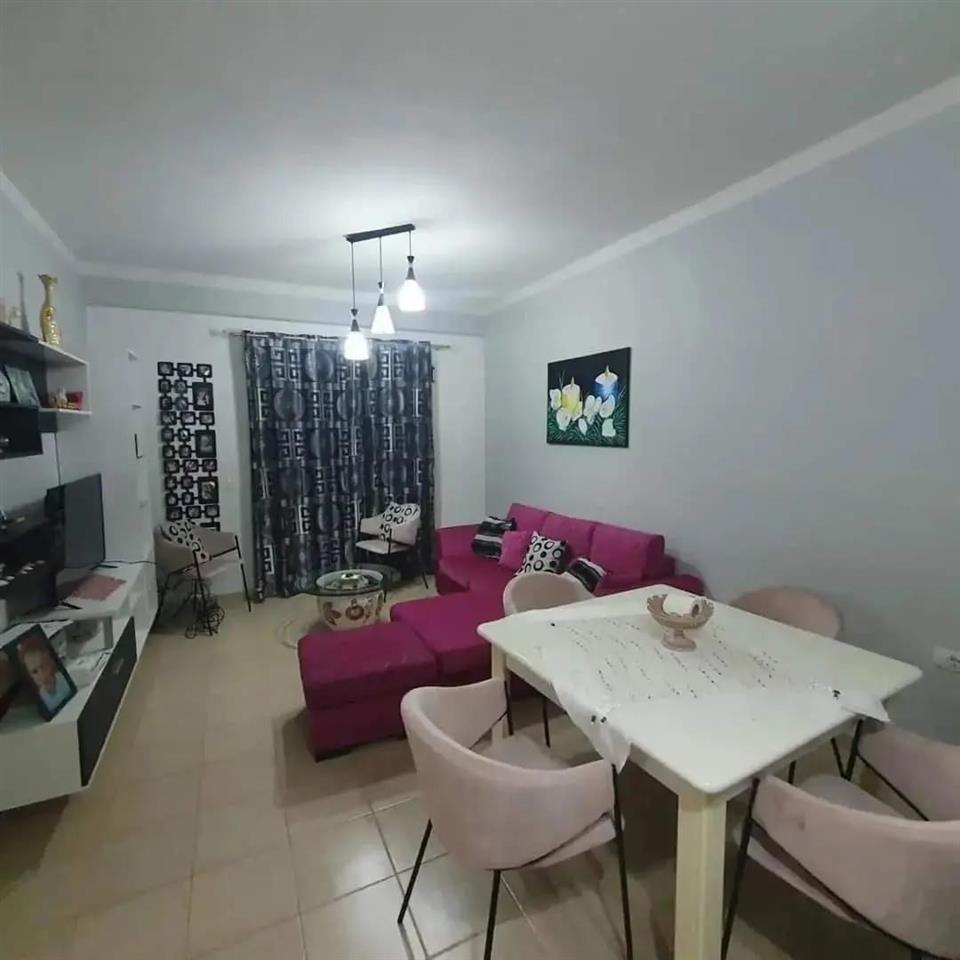 Apartament ne qera 2+1 plazhi i vjeter vlore
