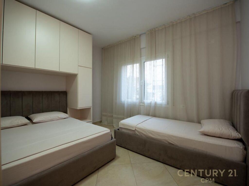 Shitet Apartament 1+1+1 Vlorë Uji i Ftohtë 155 000 €