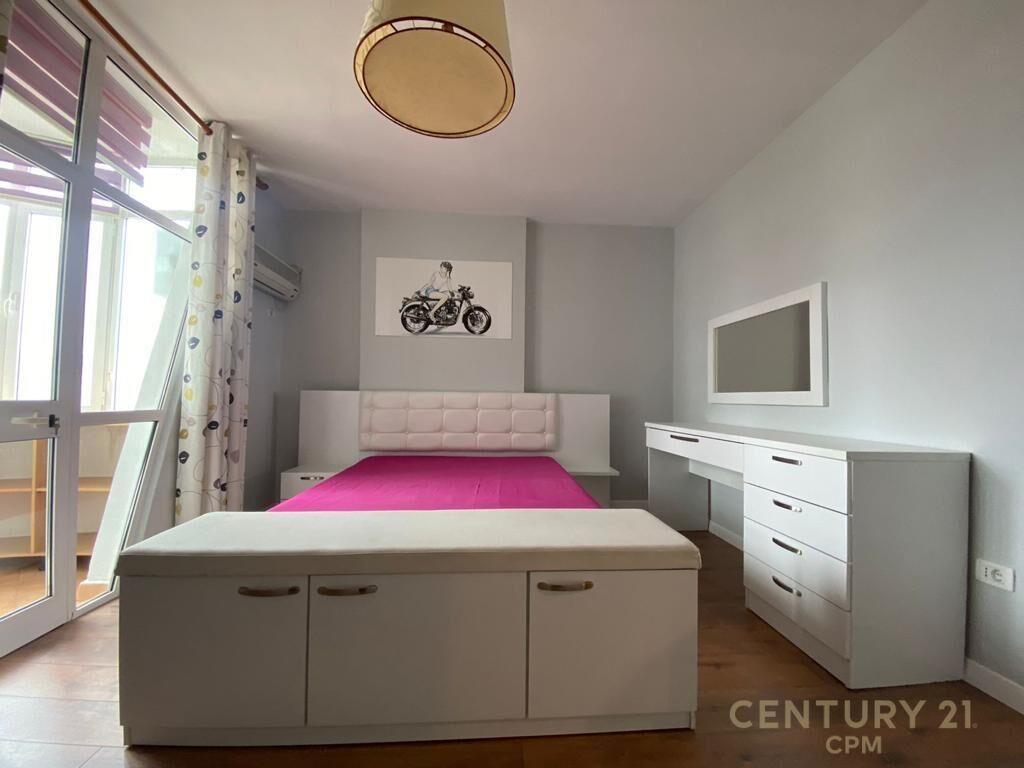 Qira Apartament 2+1+2 Ish Ekspozita 1100 € 122 m2