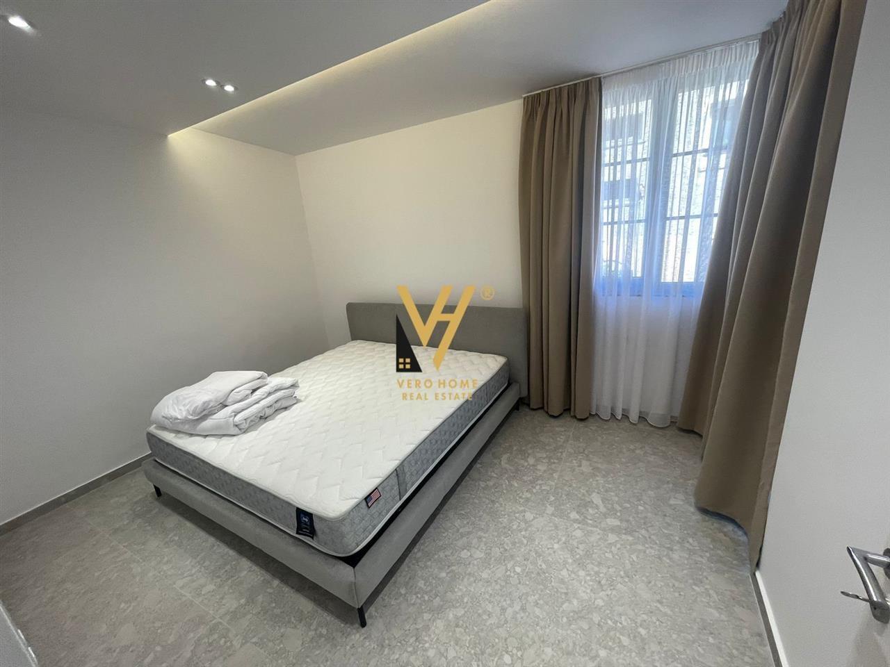 AP 2+1 NE BLLOK 1.000 EURO