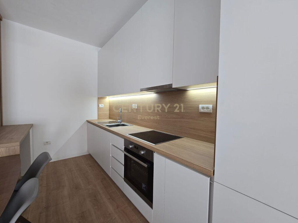 Qira Apartament 1+1+1 5 Maji 500 €