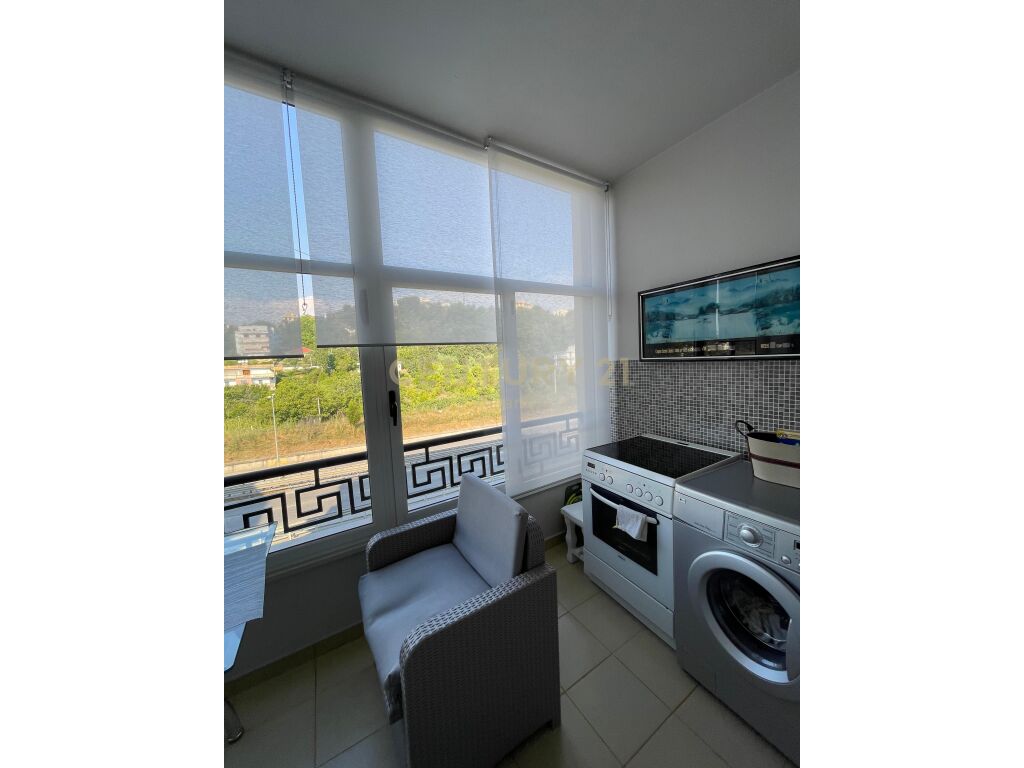 SHITET APARTAMENT 2+1+2T+3 BALLKONETE SHKEMBI KAVA