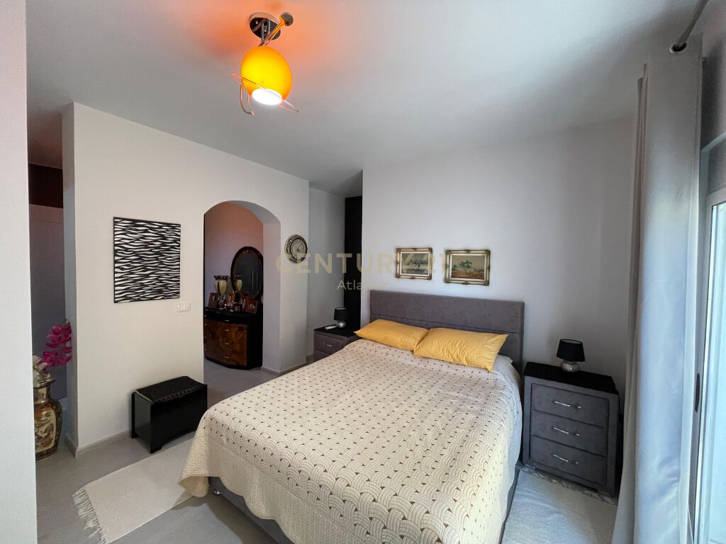 SHITET APARTAMENT 2+1+2T+3 BALLKONETE SHKEMBI KAVA