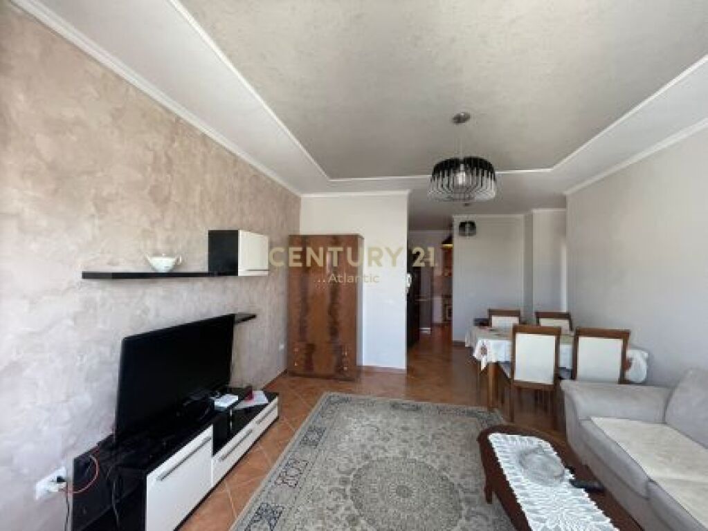 SHITET APARTAMENT 1+1 NE ZONEN E MALIT TE ROBIT