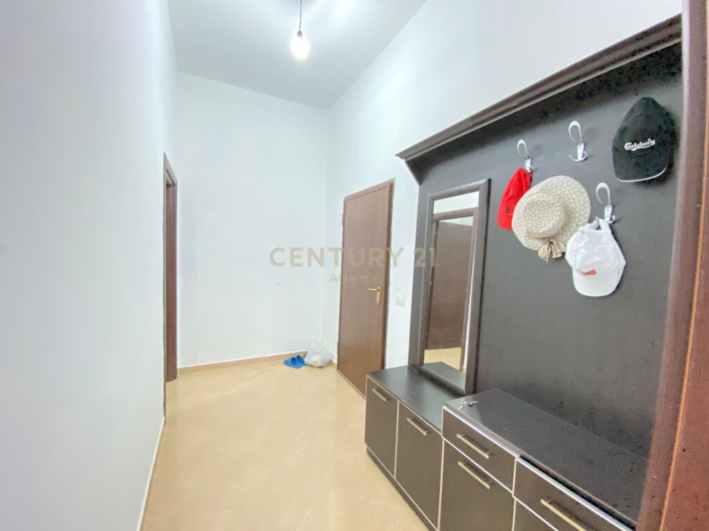 APARTAMENT 1+1 PER SHITJE NE SHKEMBIN E KAVAJES !