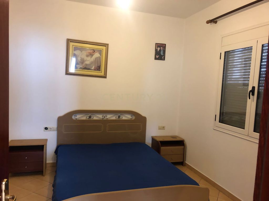 SHITET APARTAMENT 2+1 TEK LAGJA 15 DURRES!