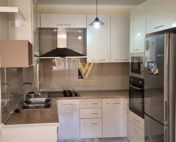 2+1 TE 21 DHJETORI 690 EURO