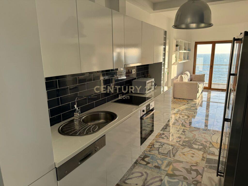 SHITET SUPER APARTAMENT ME PAMJE DETI NE VOLLGA, DURRES!