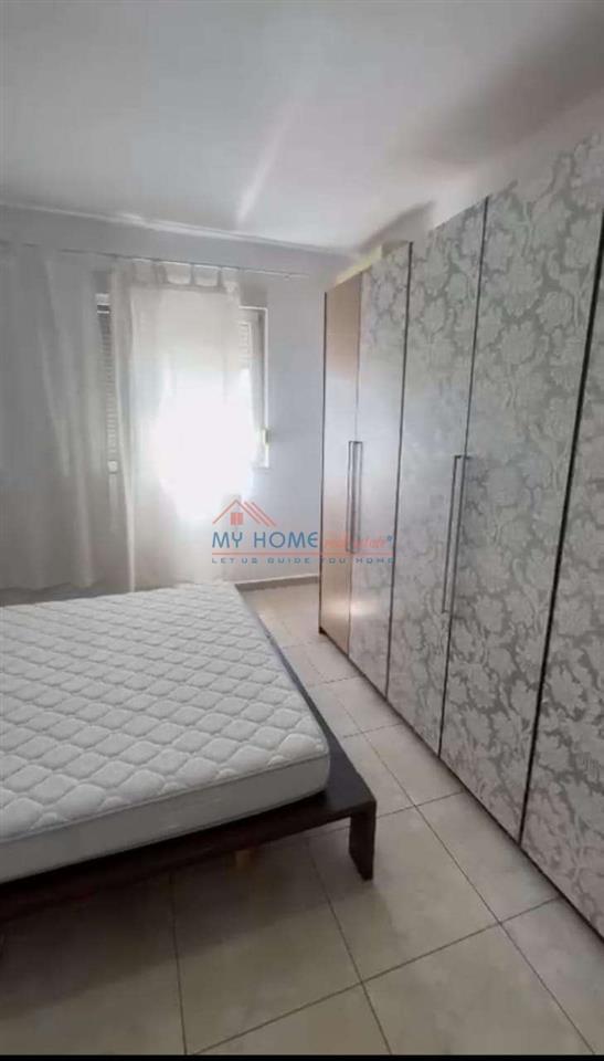 Apartament 1+1 me qera tek Mozaiku i Tiranes