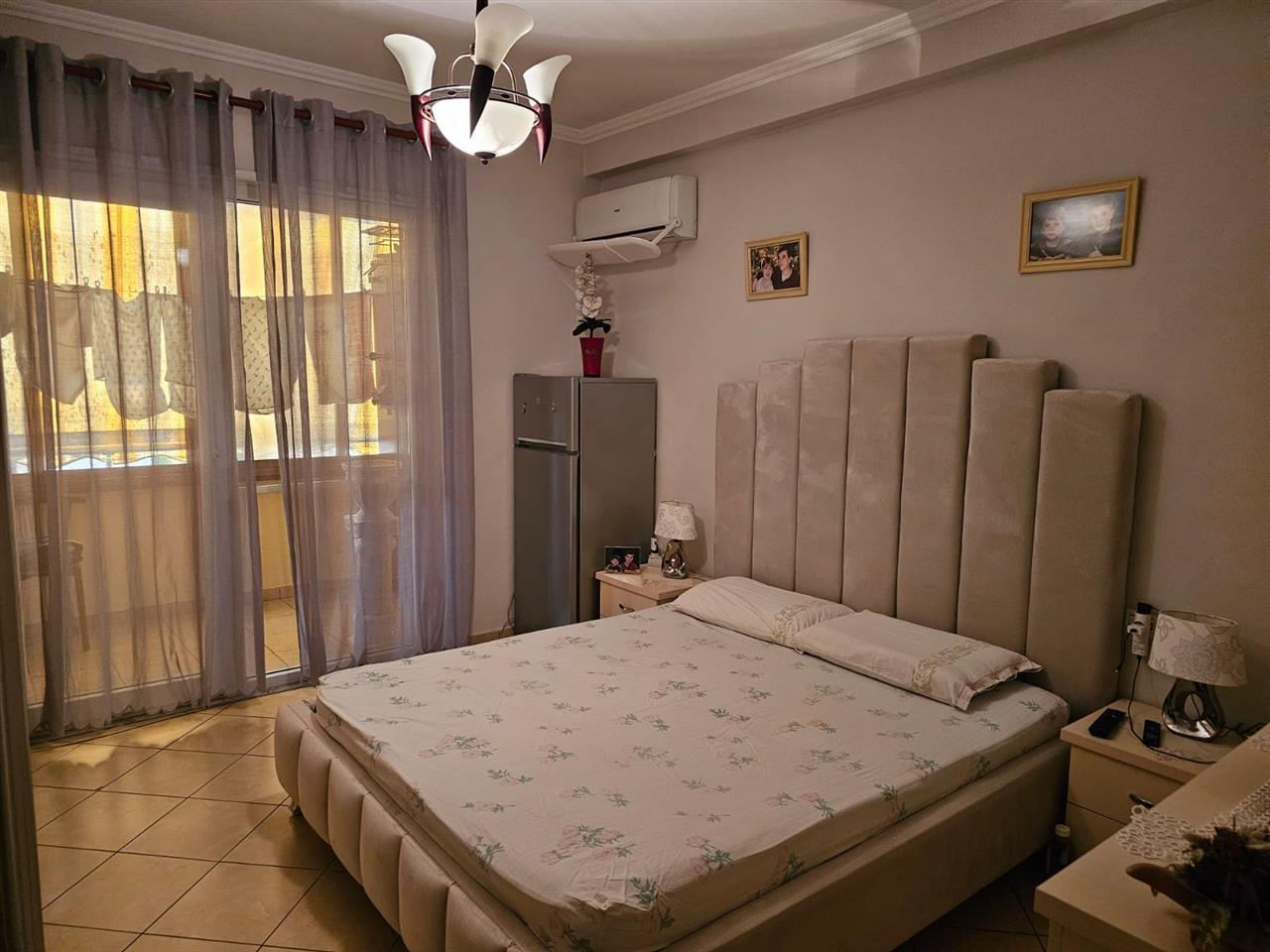 Shitet apartment ne Plazh, Hekurudha.