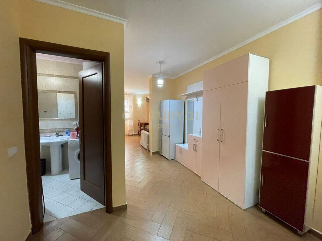 Apartament 1+1 me Qira pranë Selvise, Tiranë.