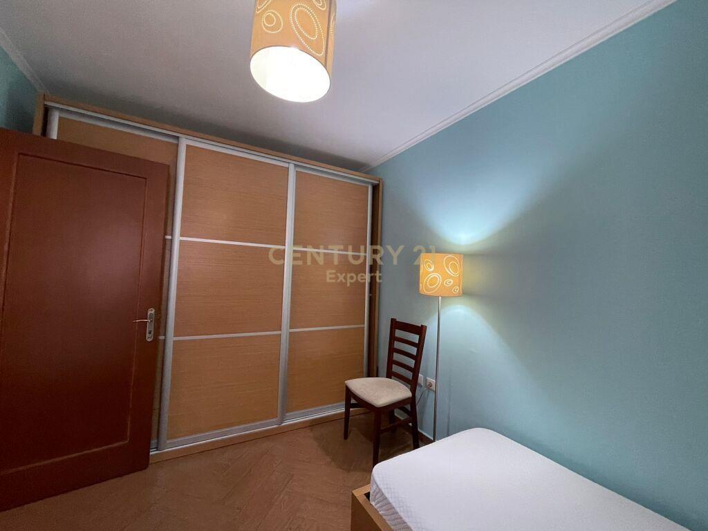 Apartament 1+1 me Qira pranë Selvise, Tiranë.
