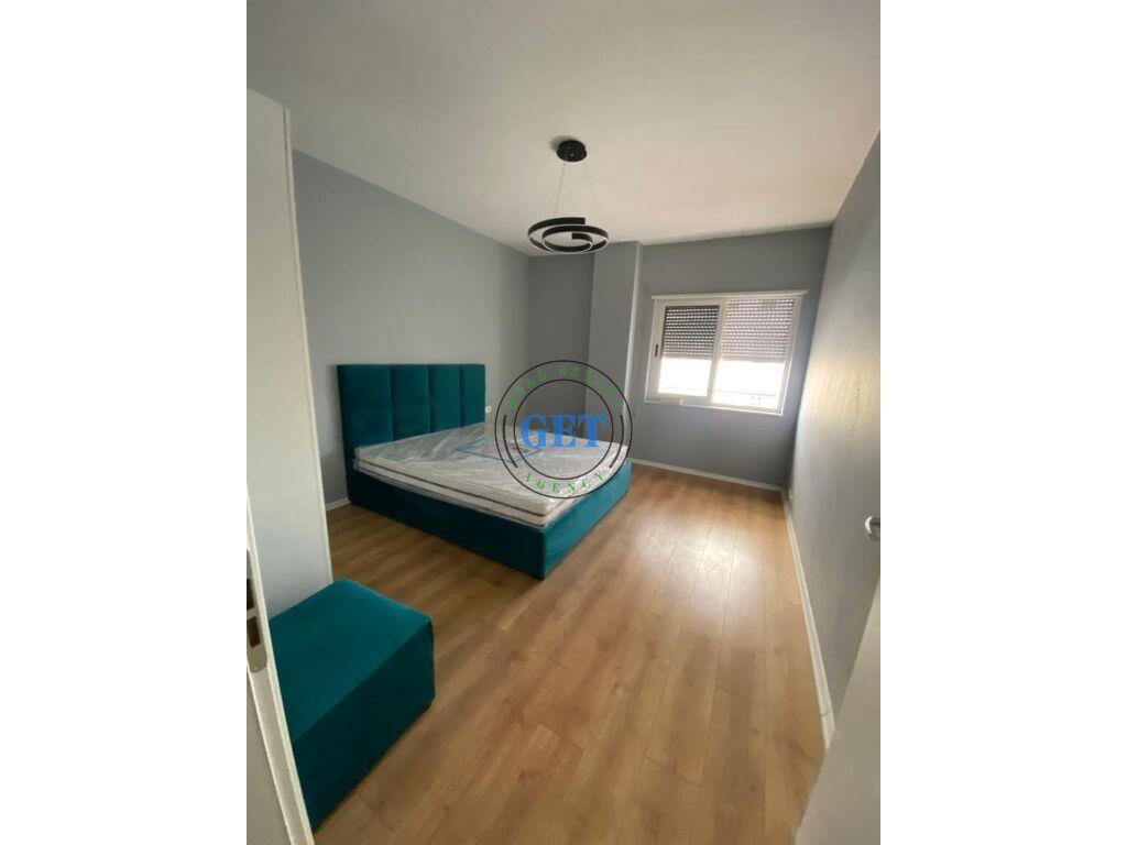 Shitet, Apartament 1+1 Me Pamje Deti, Plazh Iliria, Durres