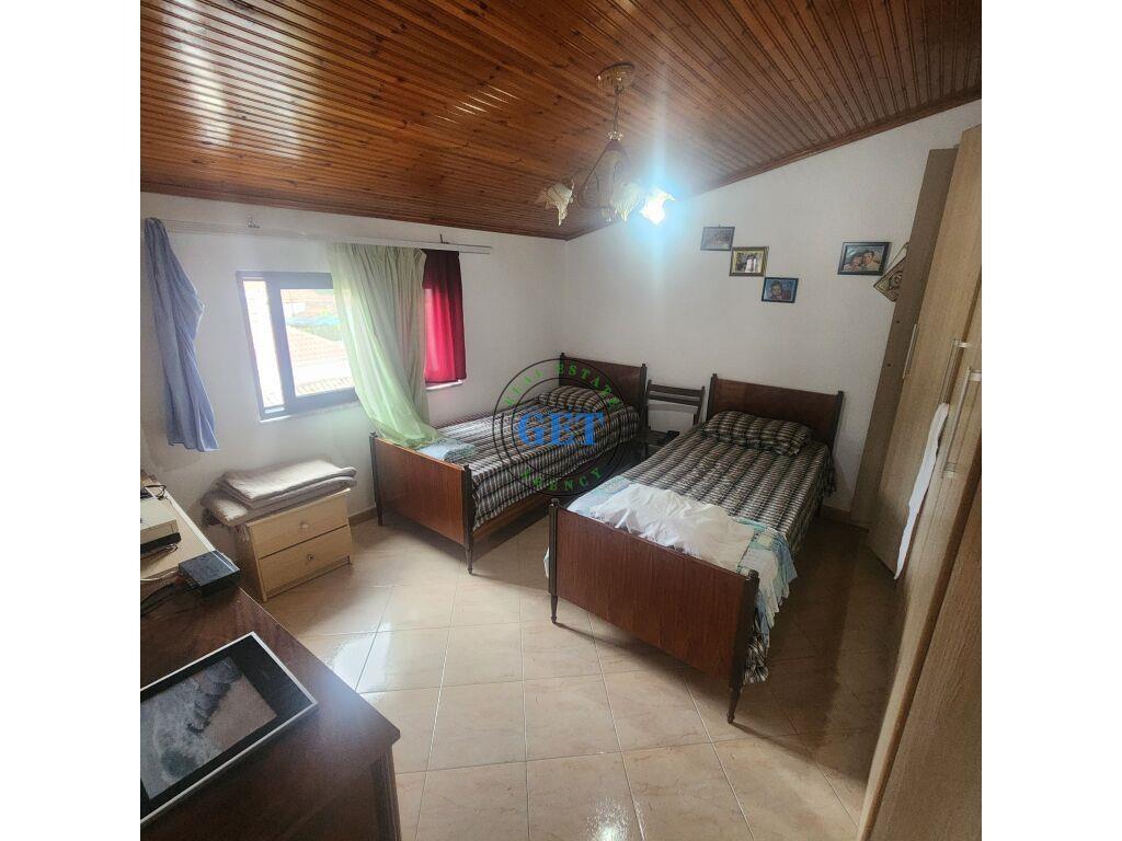 Shitet, Vile Private 4 Kateshe, Muzeumi, Durres