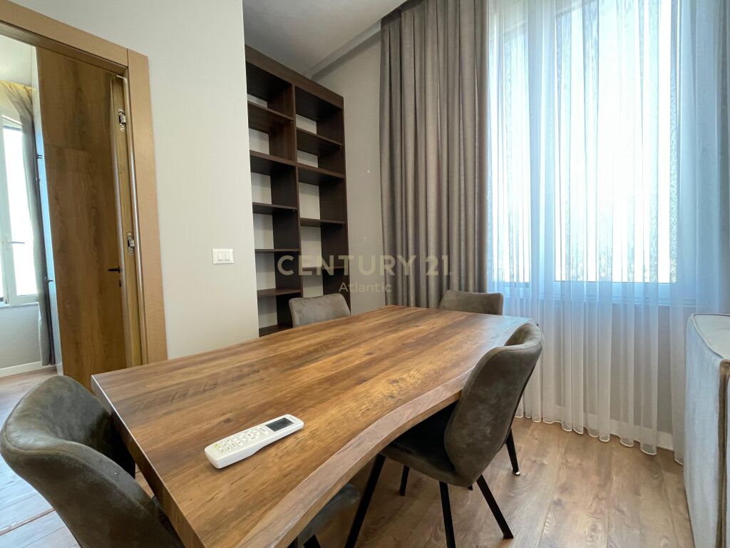 SHITET SUPER APARTAMENT 1+1 ME PAMJE DETI ANSORE N