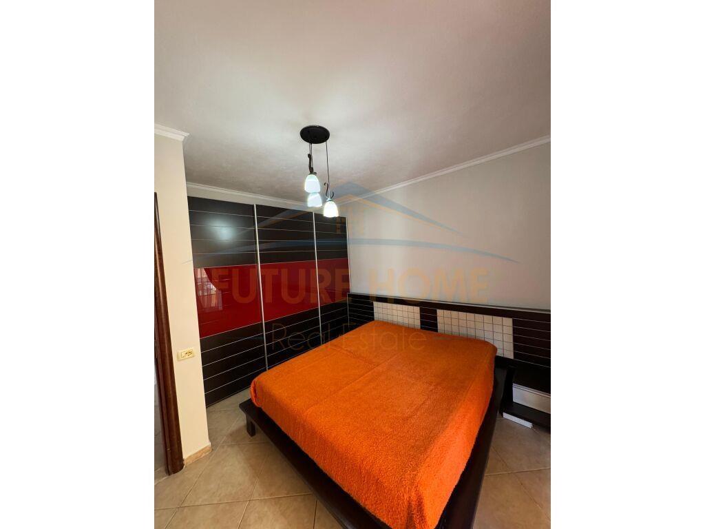 Jepet me Qera 2+1+2 Laprake,Tirane